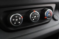 Nissan Primastar vaihtoauto