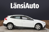 Volvo V40 Cross Country vaihtoauto