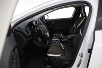 Volvo V40 Cross Country vaihtoauto