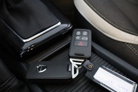 Volvo V40 Cross Country vaihtoauto