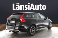 Volvo V60 Cross Country vaihtoauto