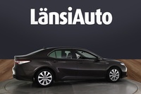 Toyota Camry vaihtoauto