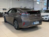 Hyundai IONIQ plug-in vaihtoauto