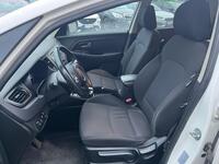 Kia Carens vaihtoauto