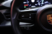 Porsche Taycan vaihtoauto