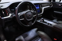 Volvo V60 Cross Country vaihtoauto