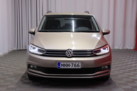 Volkswagen Touran vaihtoauto