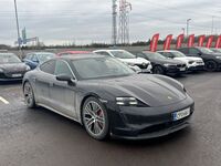 Porsche Taycan vaihtoauto