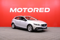Volvo V40 Cross Country vaihtoauto
