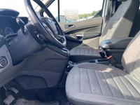 Ford Grand Tourneo Connect vaihtoauto