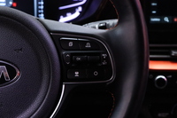 Kia Niro plug-in vaihtoauto