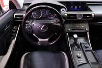 Lexus IS vaihtoauto