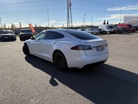 Tesla Model S vaihtoauto
