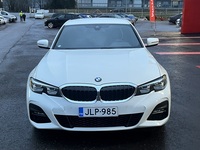 BMW 330 vaihtoauto