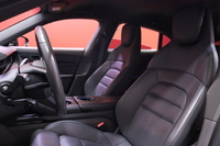 Porsche Taycan vaihtoauto