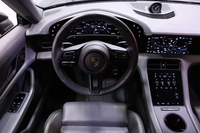 Porsche Taycan vaihtoauto