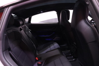 Porsche Taycan vaihtoauto