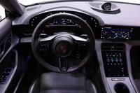 Porsche Taycan vaihtoauto