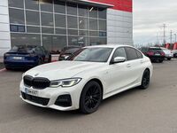 BMW 330 vaihtoauto