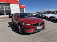 Volvo V60 Cross Country vaihtoauto
