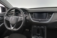 Opel Grandland X vaihtoauto