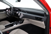 Audi Q8 e-tron vaihtoauto