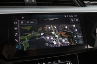 Audi Q8 e-tron vaihtoauto