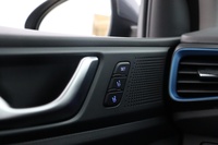 Hyundai IONIQ plug-in vaihtoauto