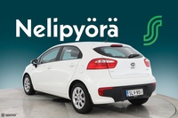 Kia Rio vaihtoauto
