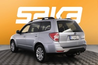 Subaru Forester vaihtoauto
