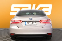 Toyota Camry vaihtoauto