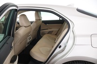 Toyota Camry vaihtoauto