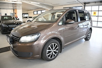 Volkswagen Touran vaihtoauto