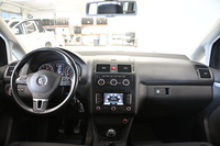 Volkswagen Touran vaihtoauto