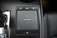 Lexus UX vaihtoauto