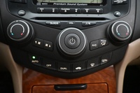 Honda Accord vaihtoauto