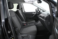Ford Grand Tourneo Connect vaihtoauto