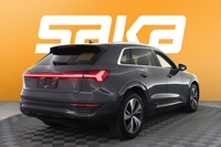 Audi Q8 e-tron vaihtoauto