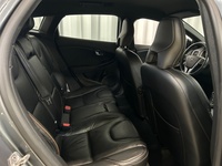 Volvo V40 Cross Country vaihtoauto