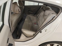 Honda Insight vaihtoauto