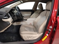 Toyota Camry vaihtoauto