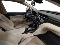 Toyota Camry vaihtoauto