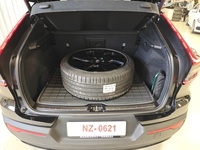 Volvo EC40 vaihtoauto