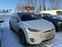 Tesla Model X vaihtoauto
