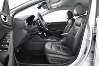 Hyundai IONIQ hybrid vaihtoauto