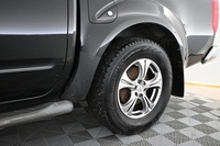 Nissan Navara vaihtoauto