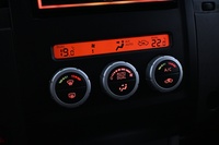 Nissan Navara vaihtoauto