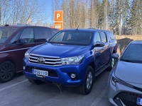 Toyota Hilux vaihtoauto