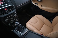 Volvo V40 Cross Country vaihtoauto