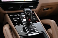 Porsche Cayenne vaihtoauto